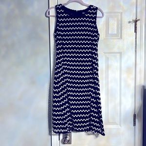 NWT Black & White Karl Lagerfeld sleeveless dress